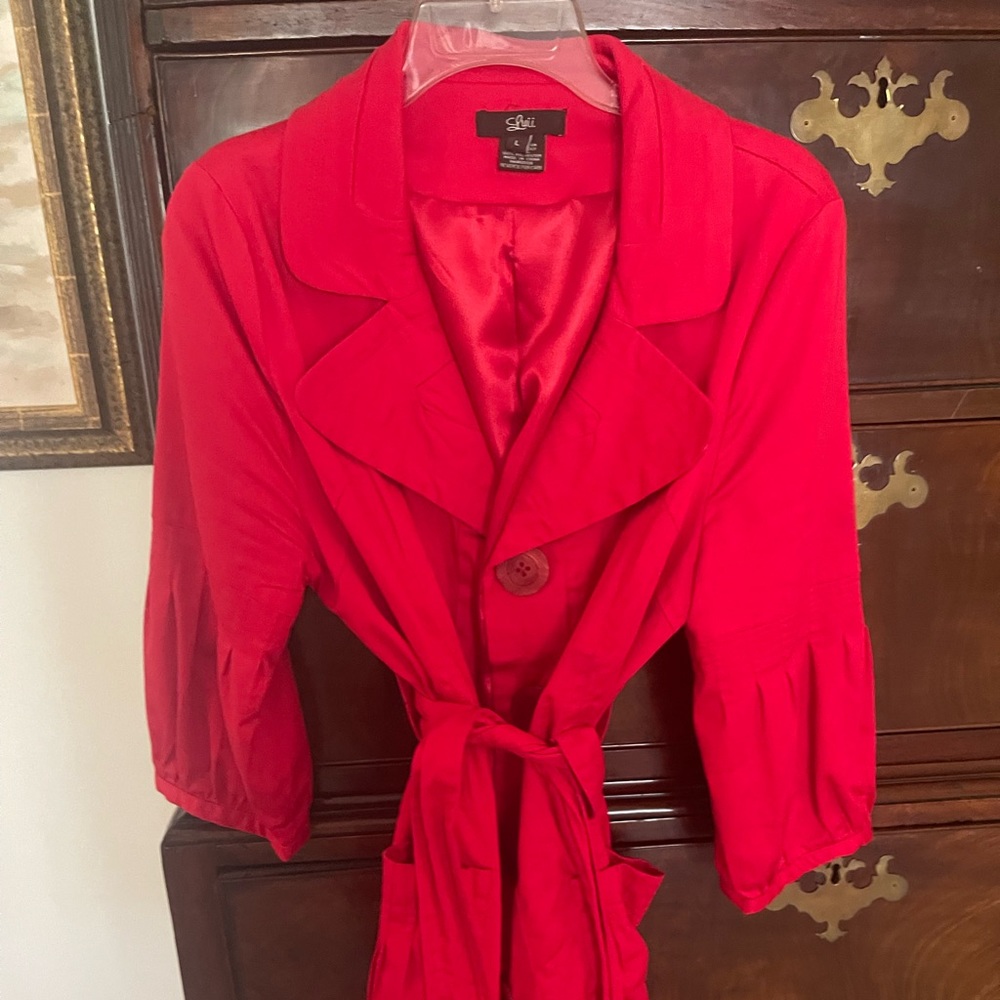 Luigi belted mini trench coat (red)
